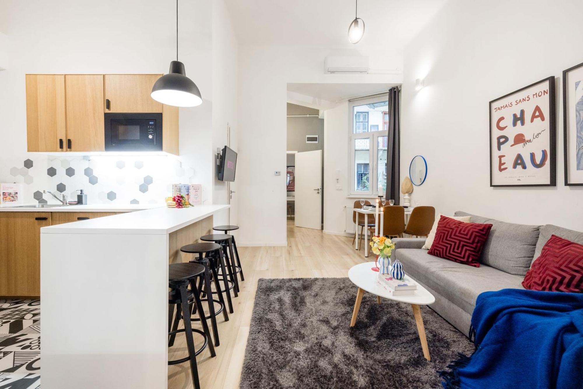 Apartmán Walk To Opera & Basilica - Live Like A Local